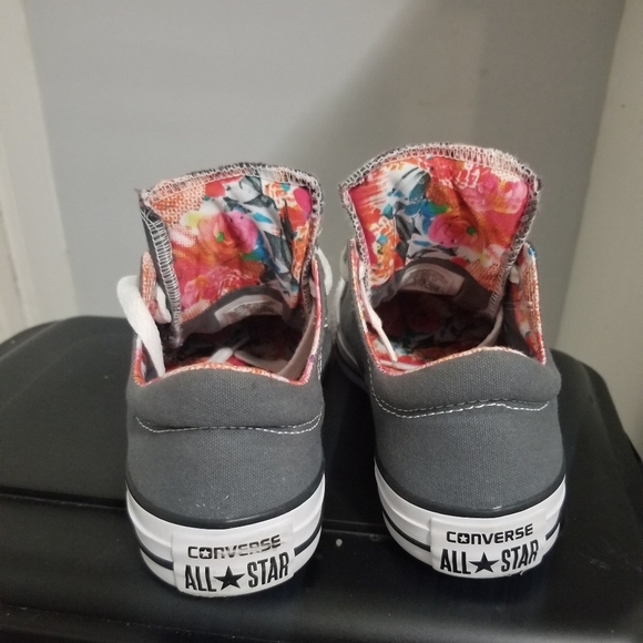 Converse - Picture 4 of 4